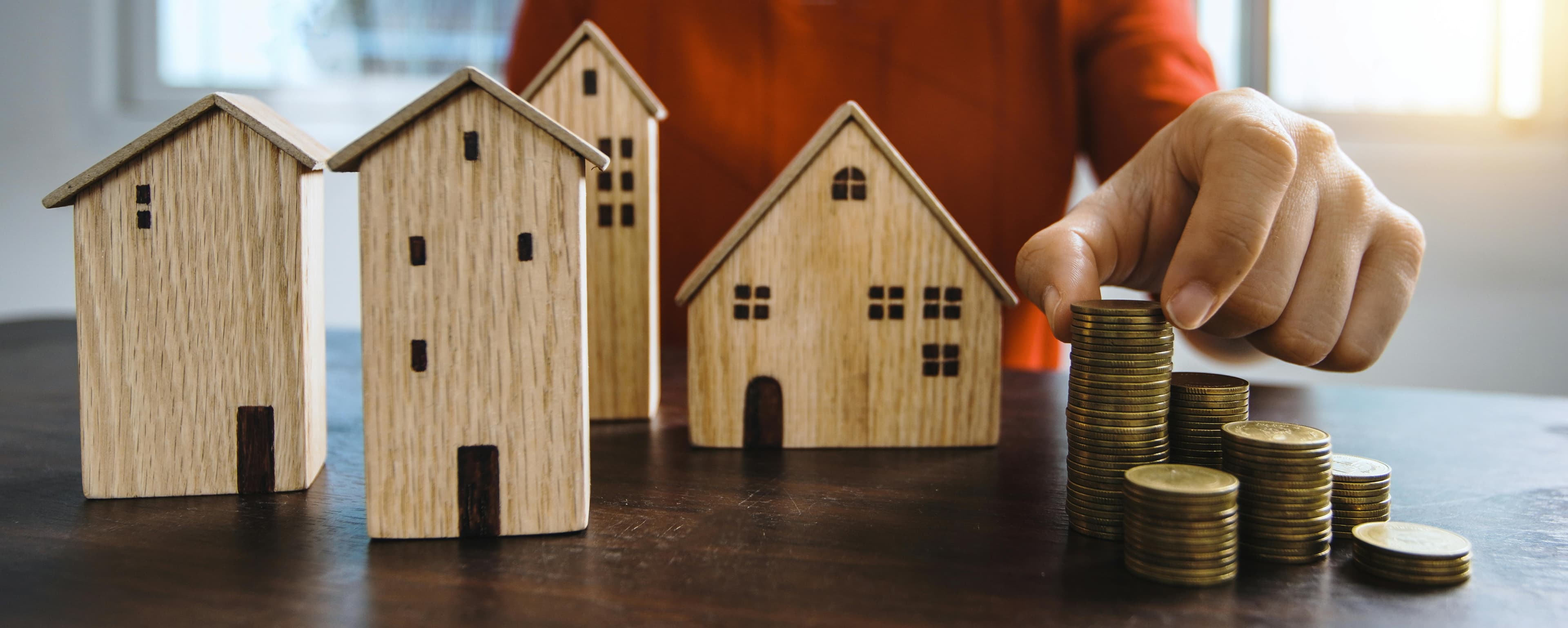 Real-estate deal-room subject matter: the wholesale market Property Pear serves